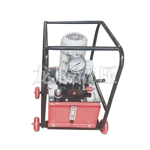 礦山開采新動力，電動液壓泵驅(qū)動鉆機(jī)作業(yè)